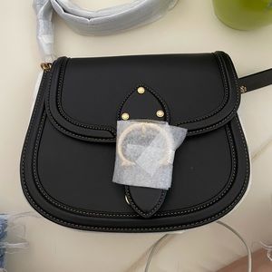 ❌❌SOLD Coach Beat Saddle bag in black 🌼